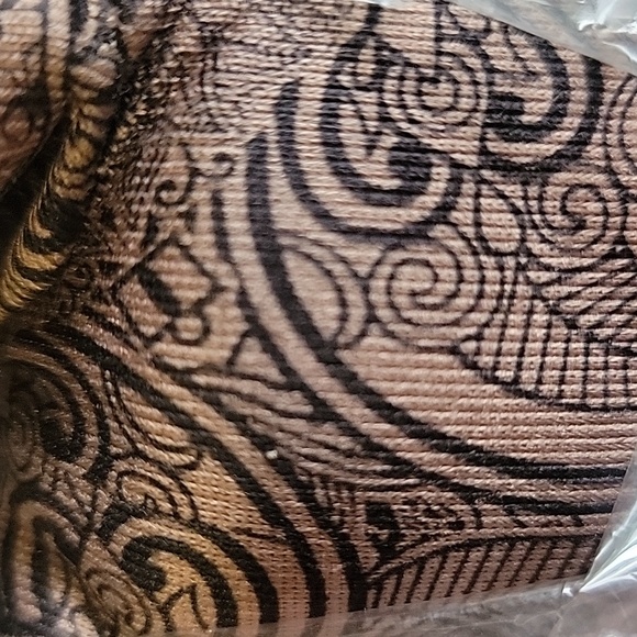 Replacement Cheekpads for Womens Motorcycle helmet - Picture 4 of 7